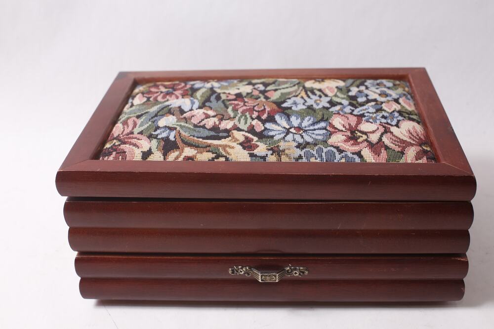 1990s Floral Vintage Wooden Jewelry Box with Drawer and Hangers and Tapestry To